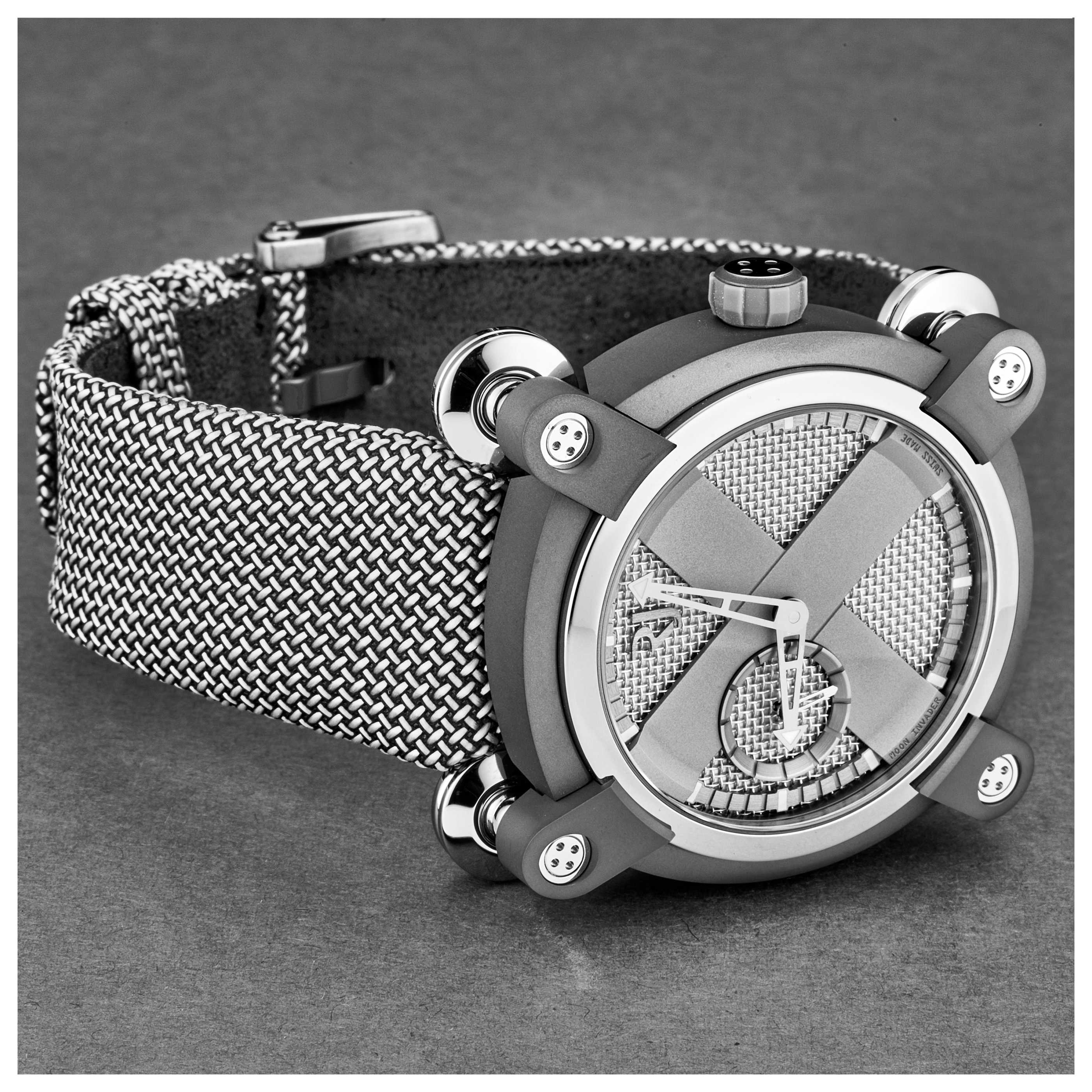 Romain Jerome Men's Watch RJMAUIN.020.03